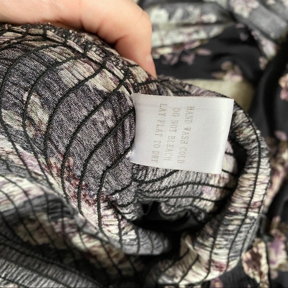 Altar’d State Off the Shoulder Maxi Dress Size: S - Picture 7 of 7